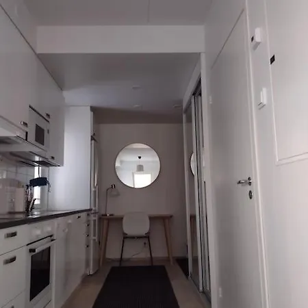 New Apparment Near Of Airport, In Tikkurila Huoneisto